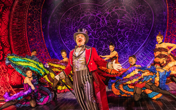 https://moulinrougemusical.com/wp-content/uploads/2021/04/0175-Robert-Petkoff-and-the-cast-of-the-North-American-Tour-of-Moulin-Rouge-The-Musical-Photo-by-Matthew-Murphy-and-Evan-Zimmerman-for-MurphyMade-600x375.jpg